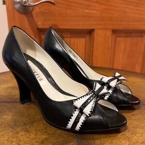 New Super Sexy Peep Toe Heels by Nickels. Size 6½ with a 3½ inch heel height.